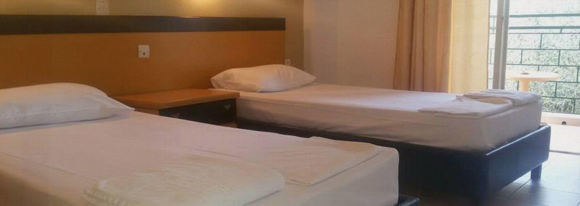 Wilde Rose Hotel Dassia  Luaran gambar